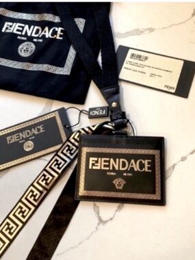 Fendi x Versace Collab Fendace NEW Leather Card Case Lanyard Ribbon Set Black